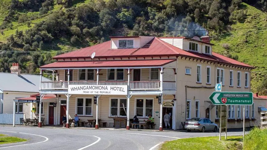 Hotel de Whangamomona, Nueva Zelanda, construido en 1911